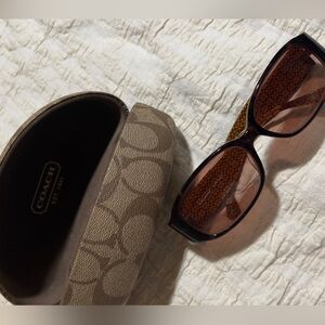 Coach - Women’s Sunglasses with original cleaning cloth
